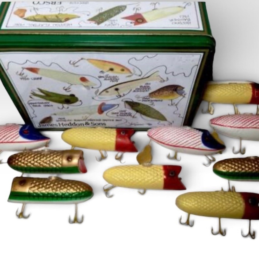 Vintage James Heddon Fishing Lure Blow Mold Christmas Lights 1998 w/ Tin